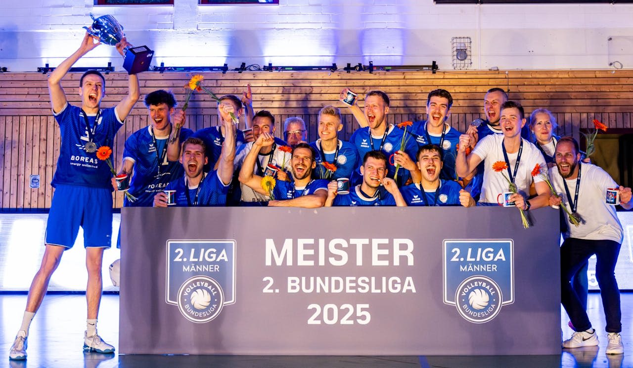 Trainingsauftakt der Blue Volleys - Foto:  Christian Heilwagen