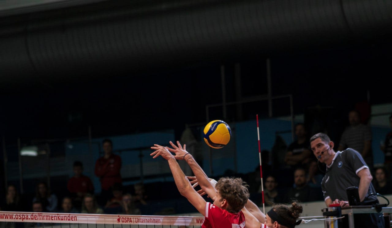 Heißer Heimkampf gegen die GRIZZLYS - Foto:  Thoren Arlt