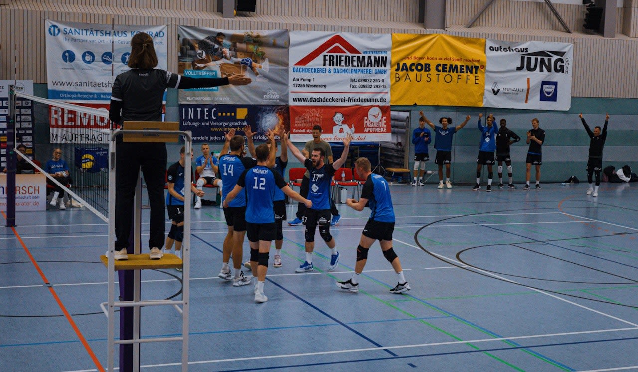 Wichtiger Punktgewinn Foto: Jule Züge Wichtiger Punktgewinn - Foto: Jule Züge