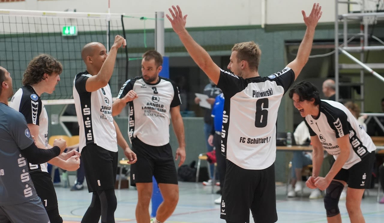 FC 09 empfängt den Meister - Foto:  Hinnerk Schröer