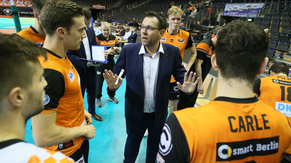 Als Verfolger ins Topspiel Foto: Eckhard Herfet Als Verfolger ins Topspiel - Foto: Eckhard Herfet