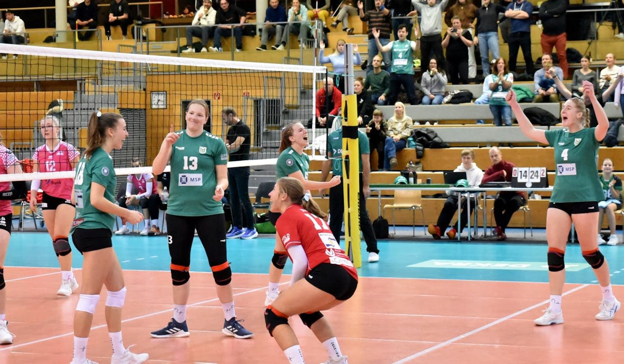 3 Punkte im Derby gegen DJK München Ost - Foto:  Dirk Augustin