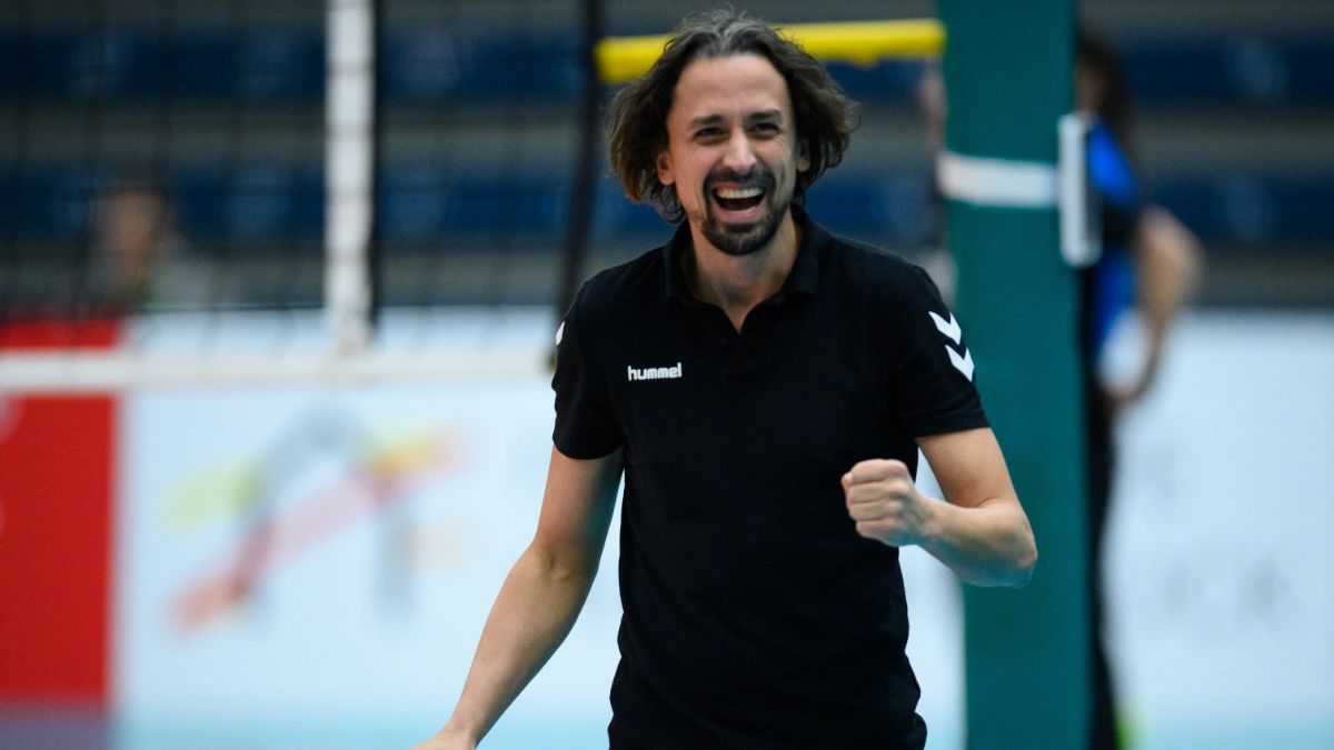 Benedikt Frank ab der neuen Saison Cheftrainer des VCW - Christian Sossenheimer wird wieder Co-Trainer Foto: Conny Kurth Benedikt Frank ab der neuen Saison Cheftrainer des VCW - Christian Sossenheimer wird wieder Co-Trainer - Foto: Conny Kurth