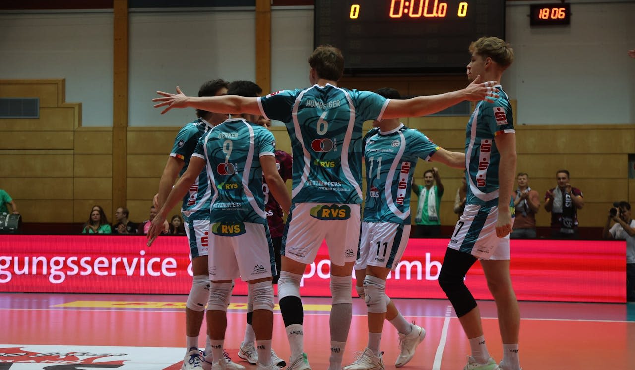 Netzhoppers dominieren Karlsruhe - Foto:  Anika Kreschel