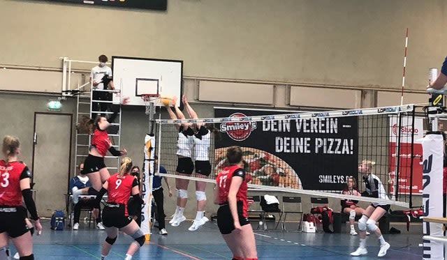 Oythe im letzten Heimspiel gegen Köln Foto: M. Schumacher Oythe im letzten Heimspiel gegen Köln - Foto: M. Schumacher