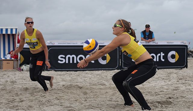 NawaRo Beach-Team trotzt steifer Brise Foto: hoch zwei, smart-beach-tour NawaRo Beach-Team trotzt steifer Brise - Foto: hoch zwei, smart-beach-tour