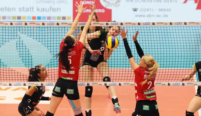 Ladies in Black Aachen können in Dresden nur gewinnen Foto: Ladies in Black Aachen\\ Andreas Steindl Ladies in Black Aachen können in Dresden nur gewinnen - Foto: Ladies in Black Aachen\\ Andreas Steindl