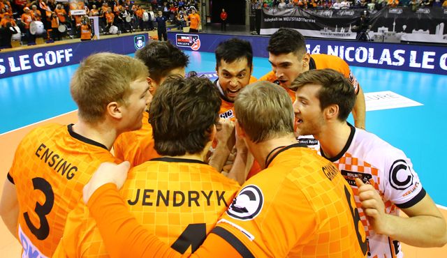 Jahresabschluss im Volleyballtempel Foto: Eckhard Herfet Jahresabschluss im Volleyballtempel - Foto: Eckhard Herfet