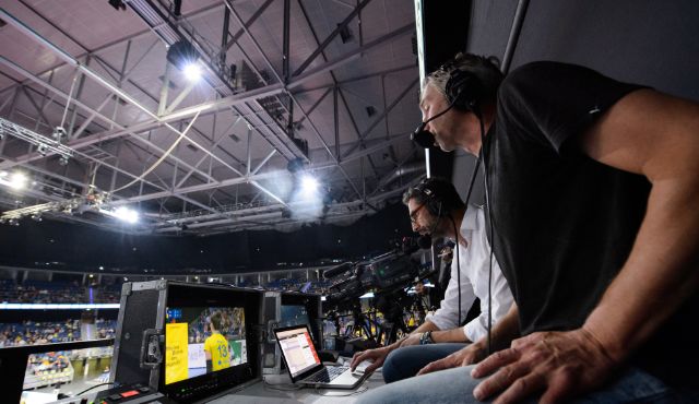 Bewährte Technik und neue Blickwinkel: comdirect Supercup live auf SPORT1 Foto: Conny Kurth Bewährte Technik und neue Blickwinkel: comdirect Supercup live auf SPORT1 - Foto: Conny Kurth