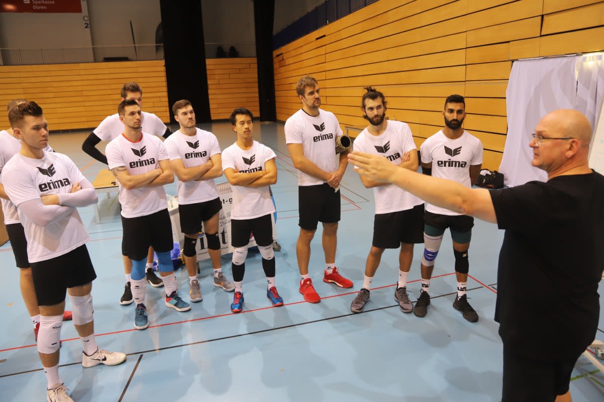 SWD powervolleys Düren: Saisonstart in Berlin Foto: powervolleys SWD powervolleys Düren: Saisonstart in Berlin - Foto: powervolleys