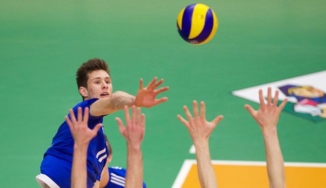 Volley YoungStars können ihren Trainer nicht mit einem Sieg beglücken Foto: Günter Kram Volley YoungStars können ihren Trainer nicht mit einem Sieg beglücken - Foto: Günter Kram