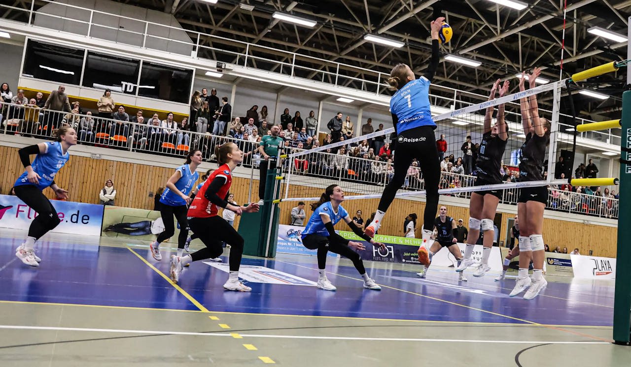 Sechster Sieg in Folge: DSHS SnowTrex Köln entscheidet umkämpftes Derby für sich - Foto: Florian Zons