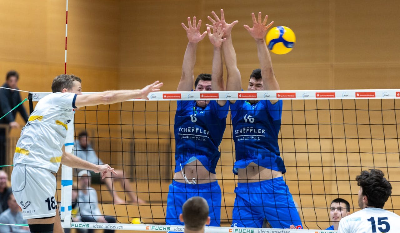 SV Schwaig verliert zuhause - Foto: Güner Santemiz