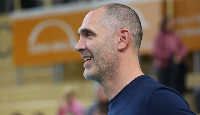 VC Wiesbaden: Christian Sossenheimer wird neuer Chef-Trainer des hessischen Erstligisten Foto: Detlef Gottwald VC Wiesbaden: Christian Sossenheimer wird neuer Chef-Trainer des hessischen Erstligisten - Foto: Detlef Gottwald