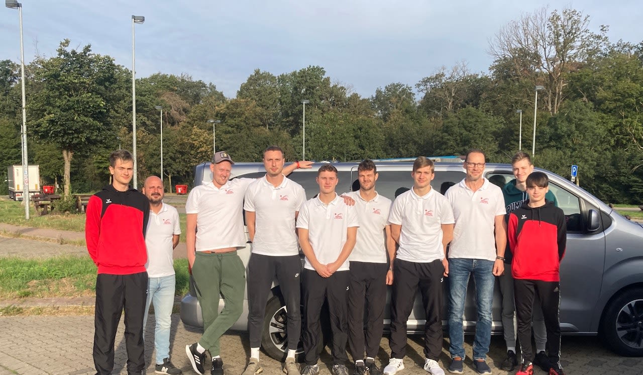 Auswärts beim Titelverteidiger - Foto:  Dessau Volleys