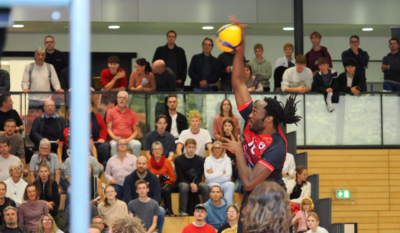 Zum Ligadebüt kommt der Vizemeister - Foto: Anselm Berg