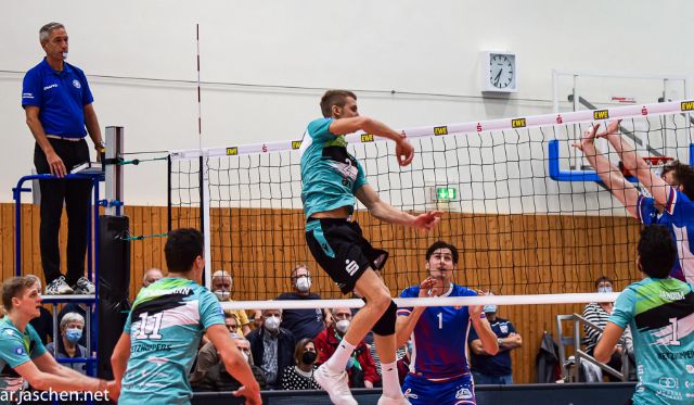 Netzhoppers punkten im Auftaktspiel Foto: Dagmar Jaschen Netzhoppers punkten im Auftaktspiel - Foto: Dagmar Jaschen