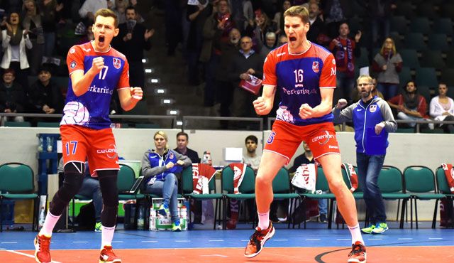 Härtere Gegner treffen auf härtere Uniteds Foto: United Volleys/Corinna Seibert Härtere Gegner treffen auf härtere Uniteds - Foto: United Volleys/Corinna Seibert