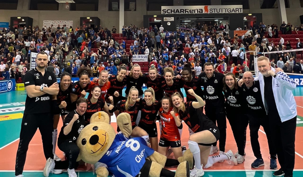 Drei Sätze zum Meisterschafts Matchball Foto: Allianz MTV Stuttgart Drei Sätze zum Meisterschafts Matchball - Foto: Allianz MTV Stuttgart