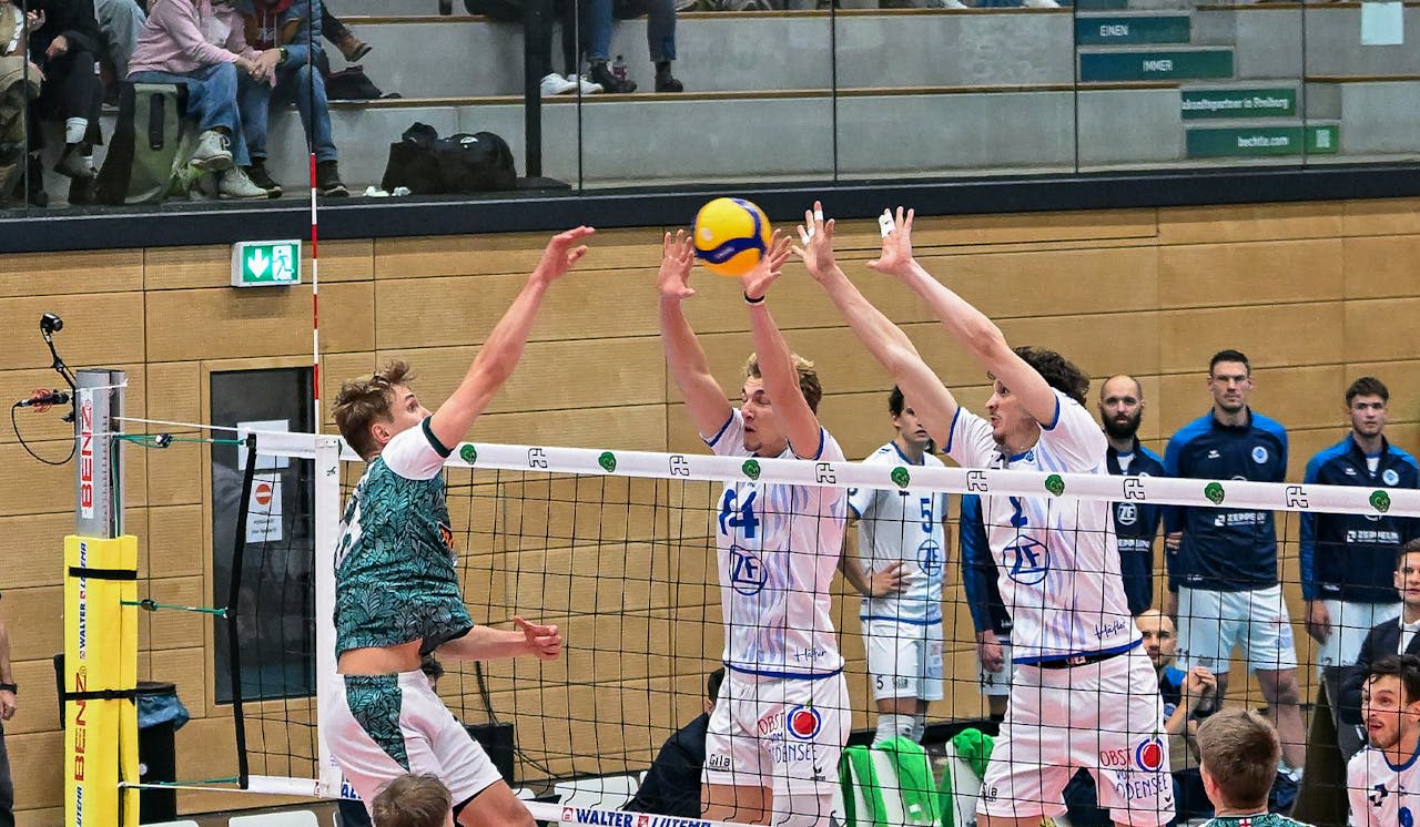 Friedrichshafen zieht ins Halbfinale ein - Foto: Stephan Tapken