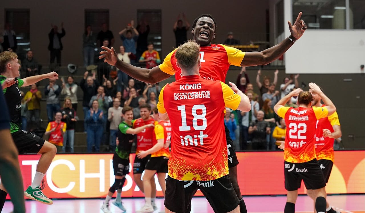 Ein Punkt - und jede Menge Leidenschaft! - Foto:  Jasmina Frauendorf