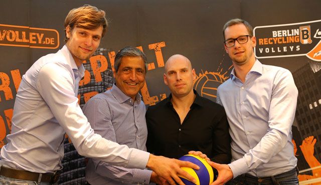 Luke Reynolds als neuer BR Volleys-Trainer vorgestellt Foto: Eckhard Herfet Luke Reynolds als neuer BR Volleys-Trainer vorgestellt - Foto: Eckhard Herfet