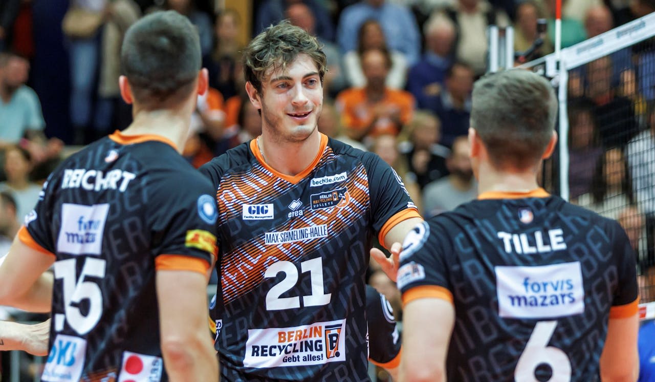 Mit Derbysieg-Schwung ins Pokalspiel - Foto: Andreas Gora