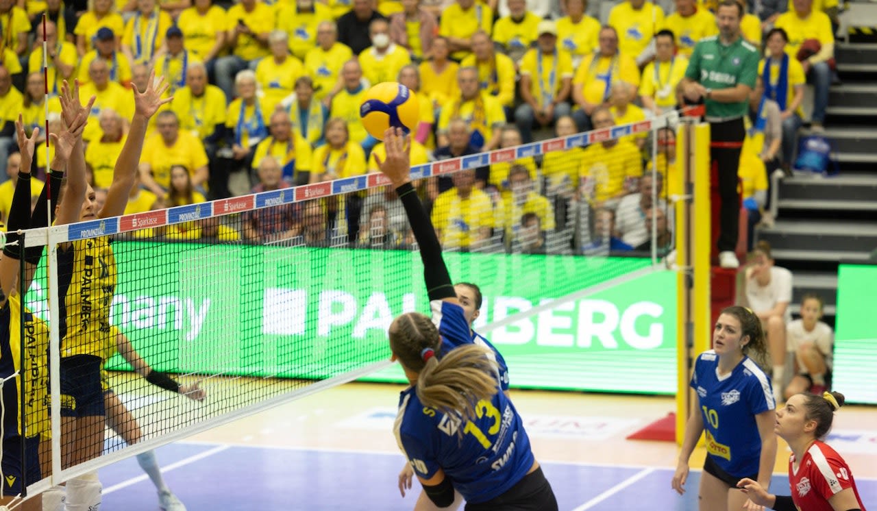 Aufrecht gegen Schwerin - Foto:  Hanna Jehring