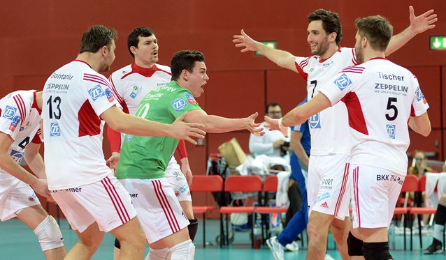 Friedrichshafen gewinnt das Rückspiel gegen Aich/Dob Foto: Günter Kram Friedrichshafen gewinnt das Rückspiel gegen Aich/Dob - Foto: Günter Kram