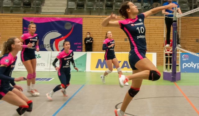 BBSC ohne Chance gegen starke Kölnerinnen Foto: Markus Hylinski BBSC ohne Chance gegen starke Kölnerinnen - Foto: Markus Hylinski