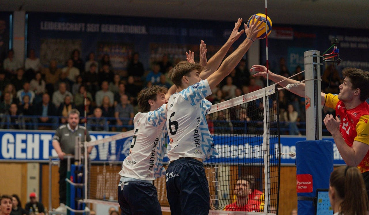 Bekannter Gegner, hohe Hürde - Foto:  Leon Greitner