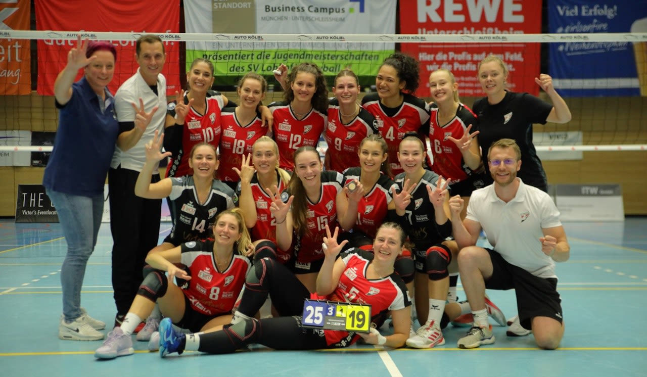 Erster Sieg im ersten Heimspiel - Foto:  Robert Burschik