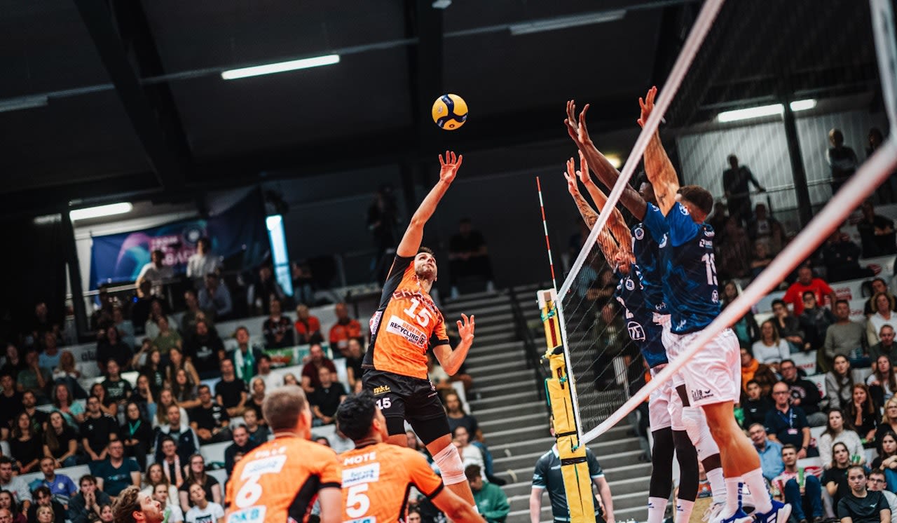 Spitzenspiel mit Nachschlag in Berlin - Foto:  Justus Stegemann