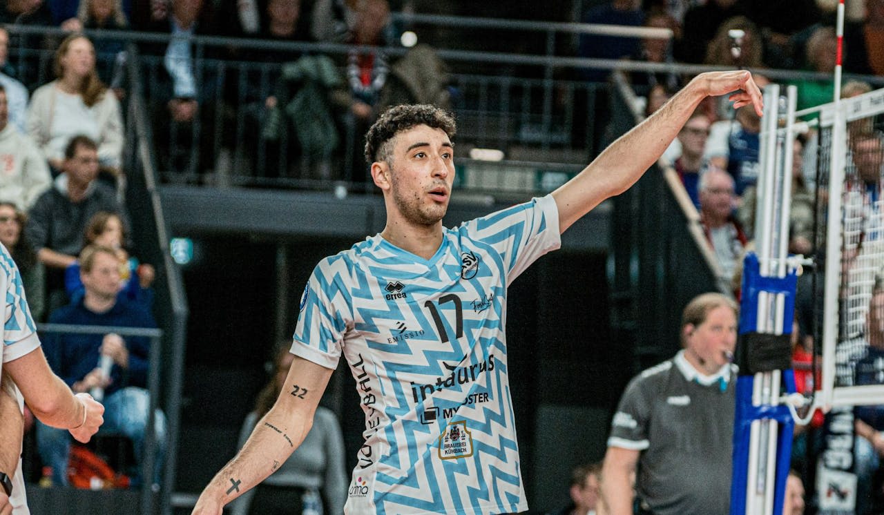 Mit Rumpfkader teuer verkauft - Foto:  Anton Hoefel