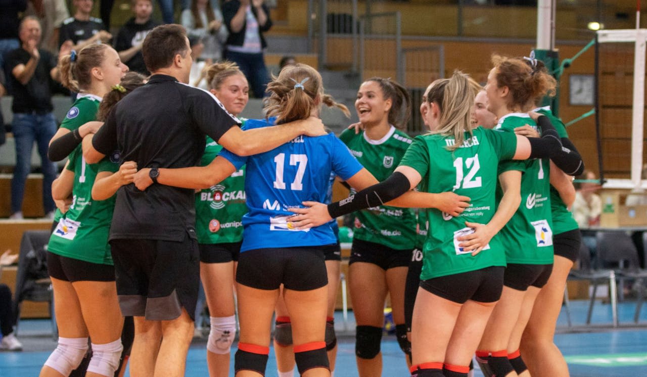 Mit Rückenwind ins nächste S-Bahn-Derby - Foto:  Laura Jean Baptiste