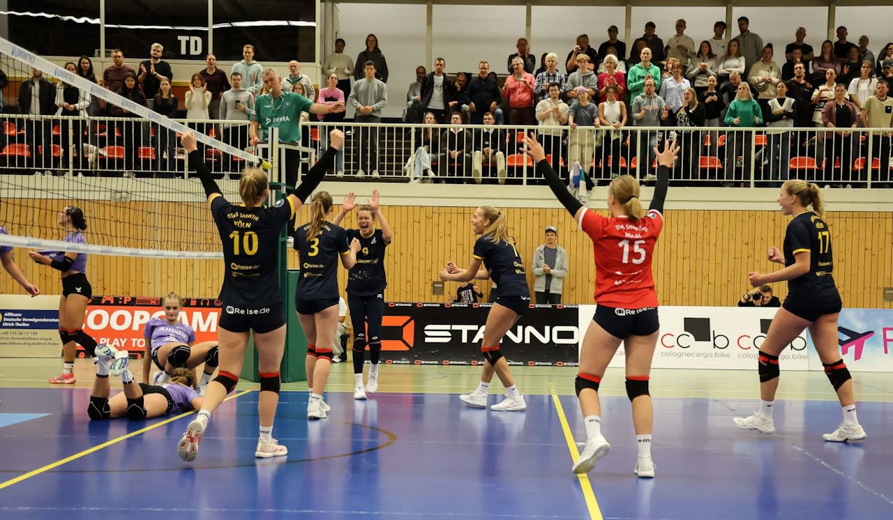 DSHS SnowTrex Köln gewinnt Heimspielauftakt gegen Allbau Volleys Essen - Foto: Florian Zons