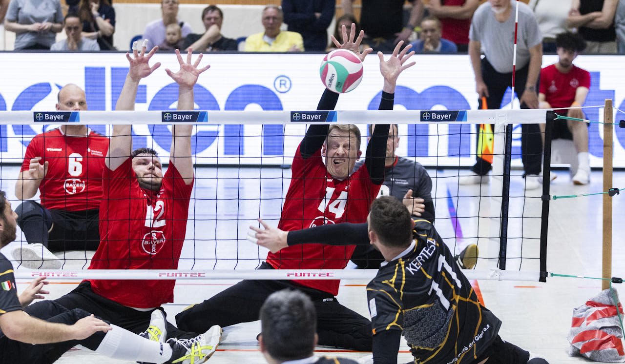 Bayer-Sitzvolleyballer werden Dritte beim Champions Cup zuhause - Foto:  Mika Volkmann