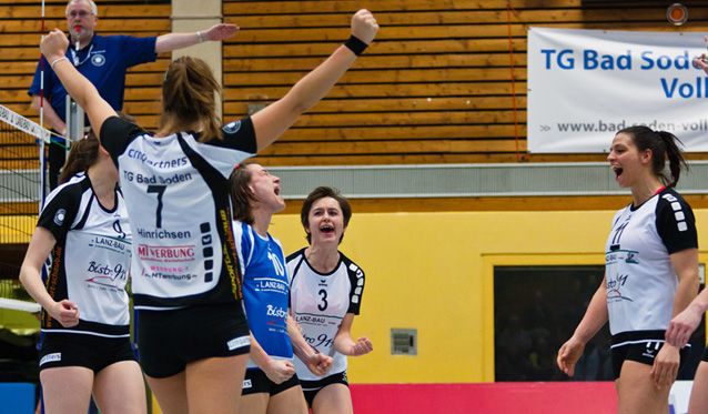 TG Bad Soden besiegt SWE Volley-Team aus Erfurt klar Foto: Hahn TG Bad Soden besiegt SWE Volley-Team aus Erfurt klar - Foto: Hahn