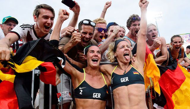 Online live in der ARD und dem ZDF Foto: FiVB Online live in der ARD und dem ZDF - Foto: FiVB