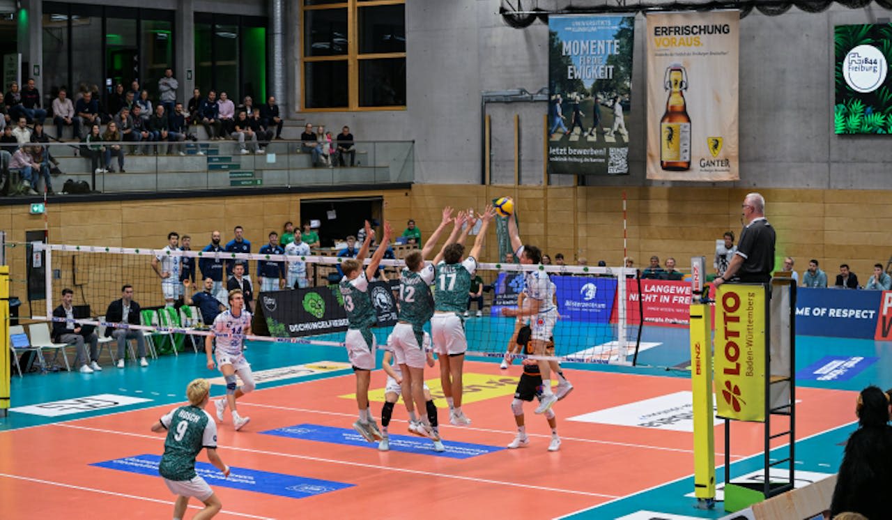 Schwere Aufgabe im Südbadenderby - Foto:  Stephan Tapken