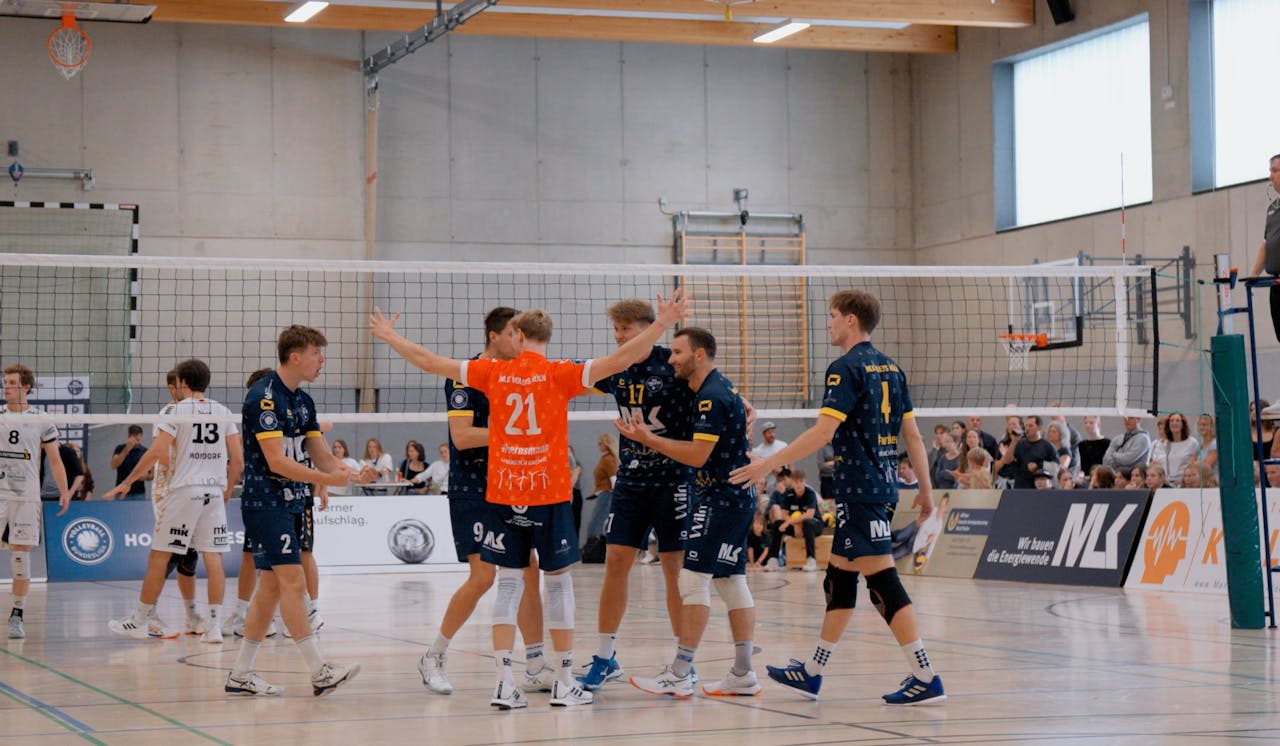 Klare Niederlage im ersten Saisonspiel - Foto:  Lennart Bevers