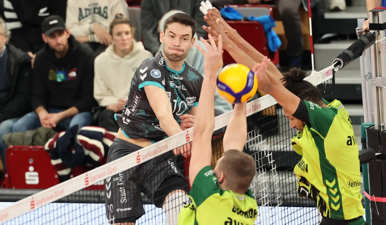 Düren: Hart erkämpfte drei Punkte Foto: powervolleys Düren: Hart erkämpfte drei Punkte - Foto: powervolleys