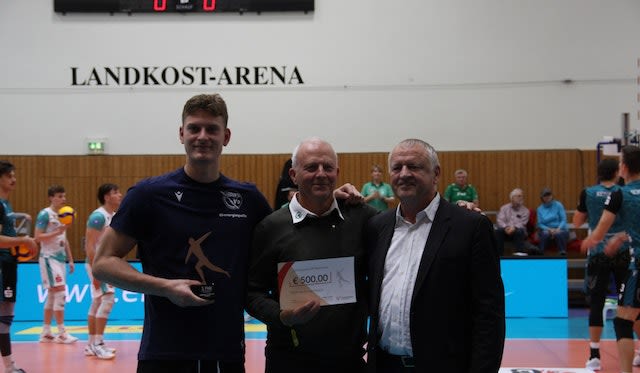 Netzhoppers behalten stets die Oberhand Foto: Anika Kreschel Netzhoppers behalten stets die Oberhand - Foto: Anika Kreschel