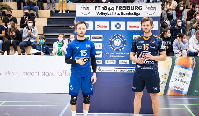 Im Aufschlag das Level hochgeschraubt Foto: Fabian Bartsch Im Aufschlag das Level hochgeschraubt - Foto: Fabian Bartsch