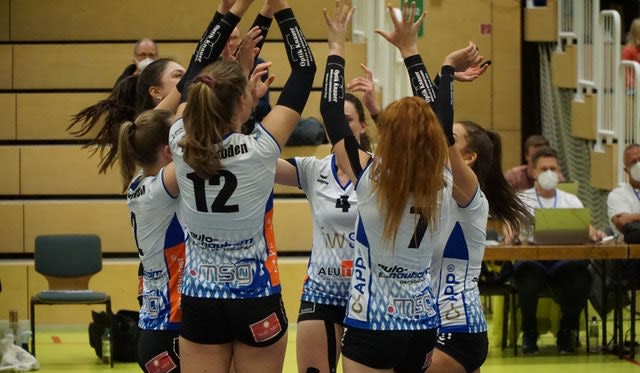 Top Niveau im Duell mit dem TV Dingolfing Foto: TG Bad Soden Top Niveau im Duell mit dem TV Dingolfing - Foto: TG Bad Soden