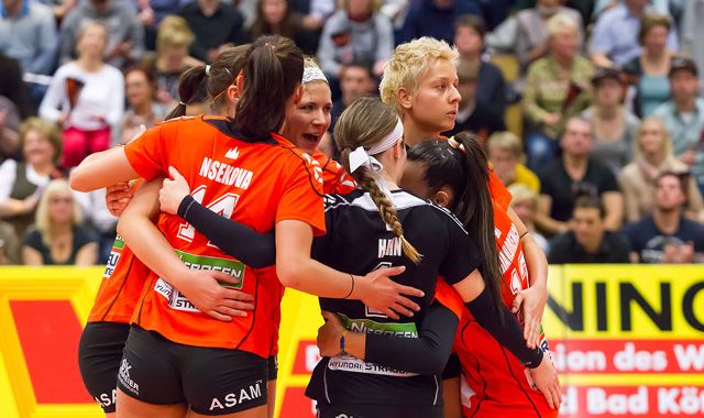 NawaRo vor Schlüsselspiel gegen Thüringen Foto: Schindler NawaRo vor Schlüsselspiel gegen Thüringen - Foto: Schindler