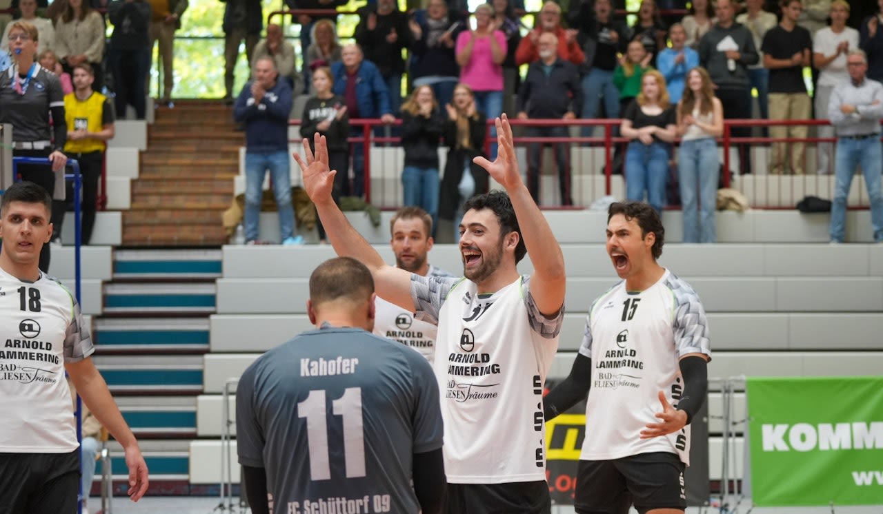 FC 09 feiert Derbysieg Foto: Hinnerk Schröer FC 09 feiert Derbysieg - Foto: Hinnerk Schröer