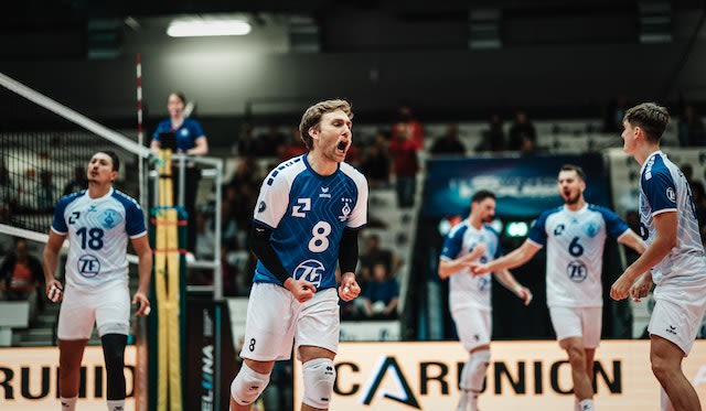 Erstes Ligaspiel in Berlin - Foto:  Justus Stegemann