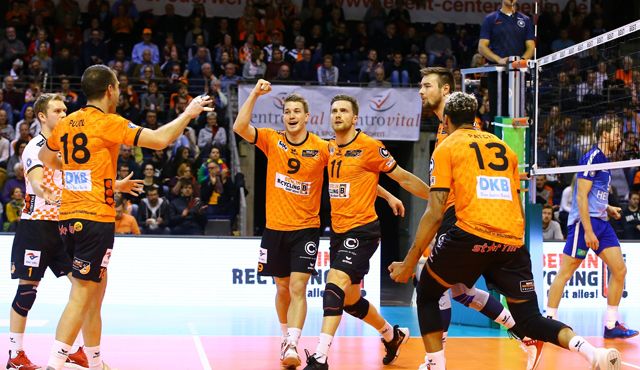 Heimspiel-Doppelpack erfolgreich abgeschlossen Foto: Eckhard Herfet Heimspiel-Doppelpack erfolgreich abgeschlossen - Foto: Eckhard Herfet