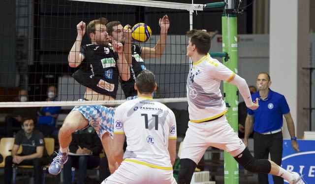 In den Play-Offs abliefern Foto: Günter Kram In den Play-Offs abliefern - Foto: Günter Kram